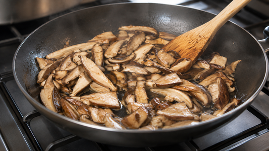 Come cucinare i funghi secchi: padella, pasta, risotti e zuppe