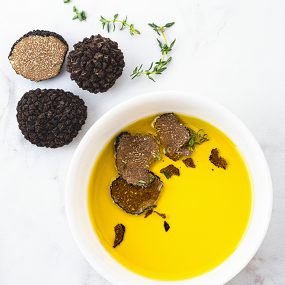 Ricette e utilizzo olio al tartufo nero del Lazio per condimenti gourmet
